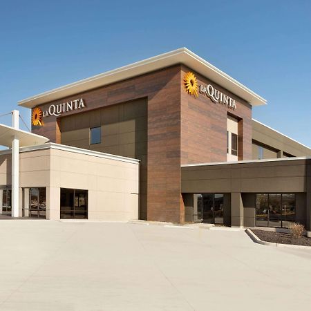 La Quinta Inn & Suites By Wyndham St Louis Route 66 Windsor Springs Exterior foto